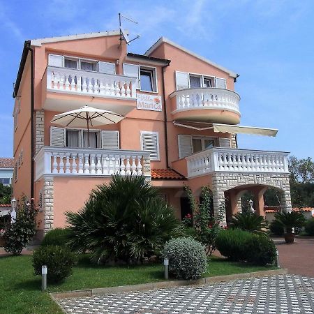Villa Marica Vodice Exteriör bild