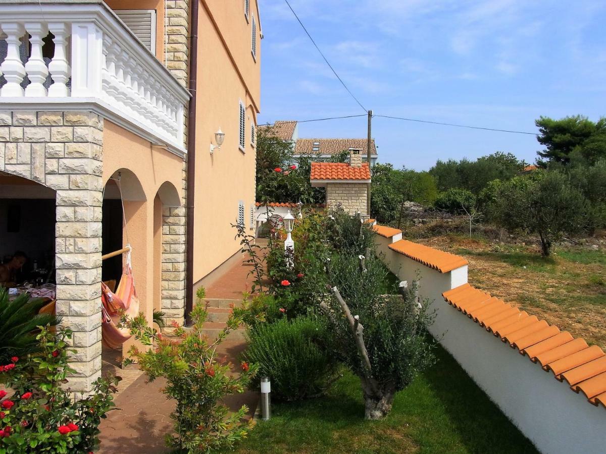 Villa Marica Vodice Exteriör bild